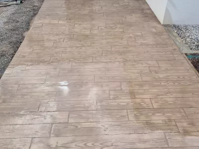 Accès en béton imprimé